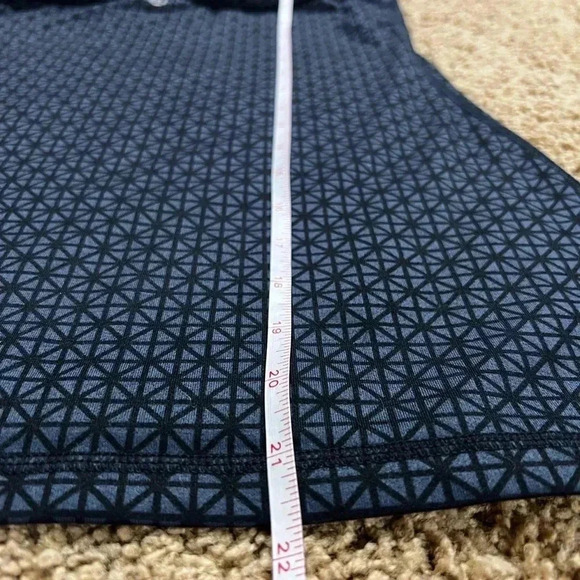 LULULEMON 8 Power Y Tank Luon Tri Geo Printed Inkwell Black Racerback Top - Picture 8 of 9